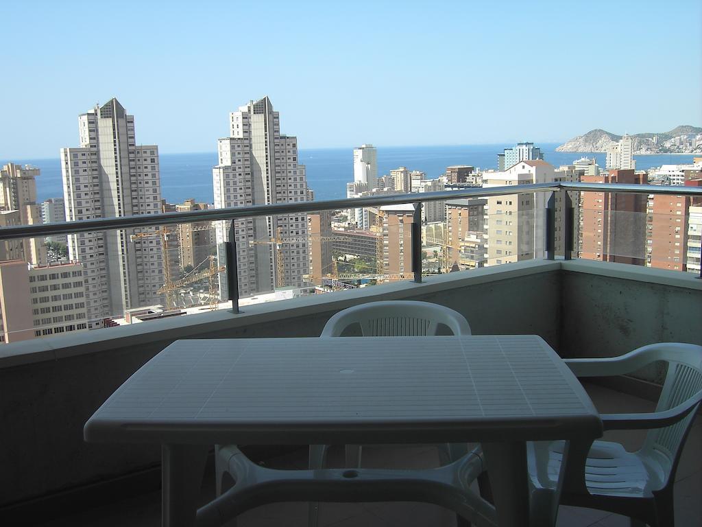 Torre D'Oboe Apartamentos Benidorm Habitación foto